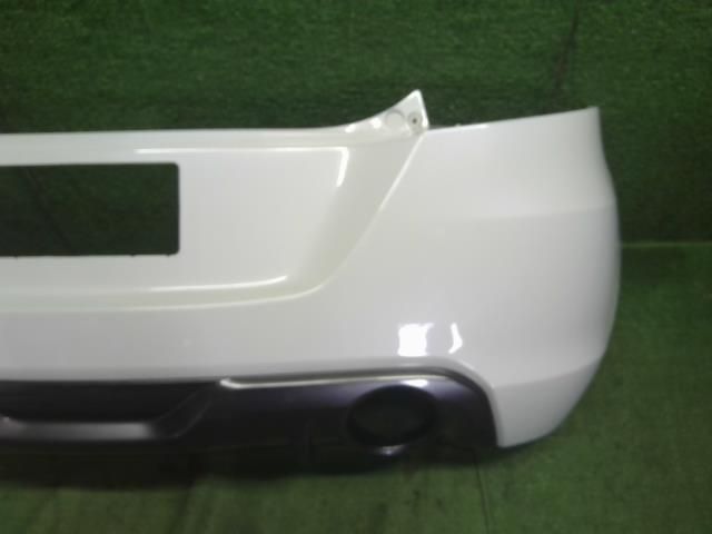 リアバンパー