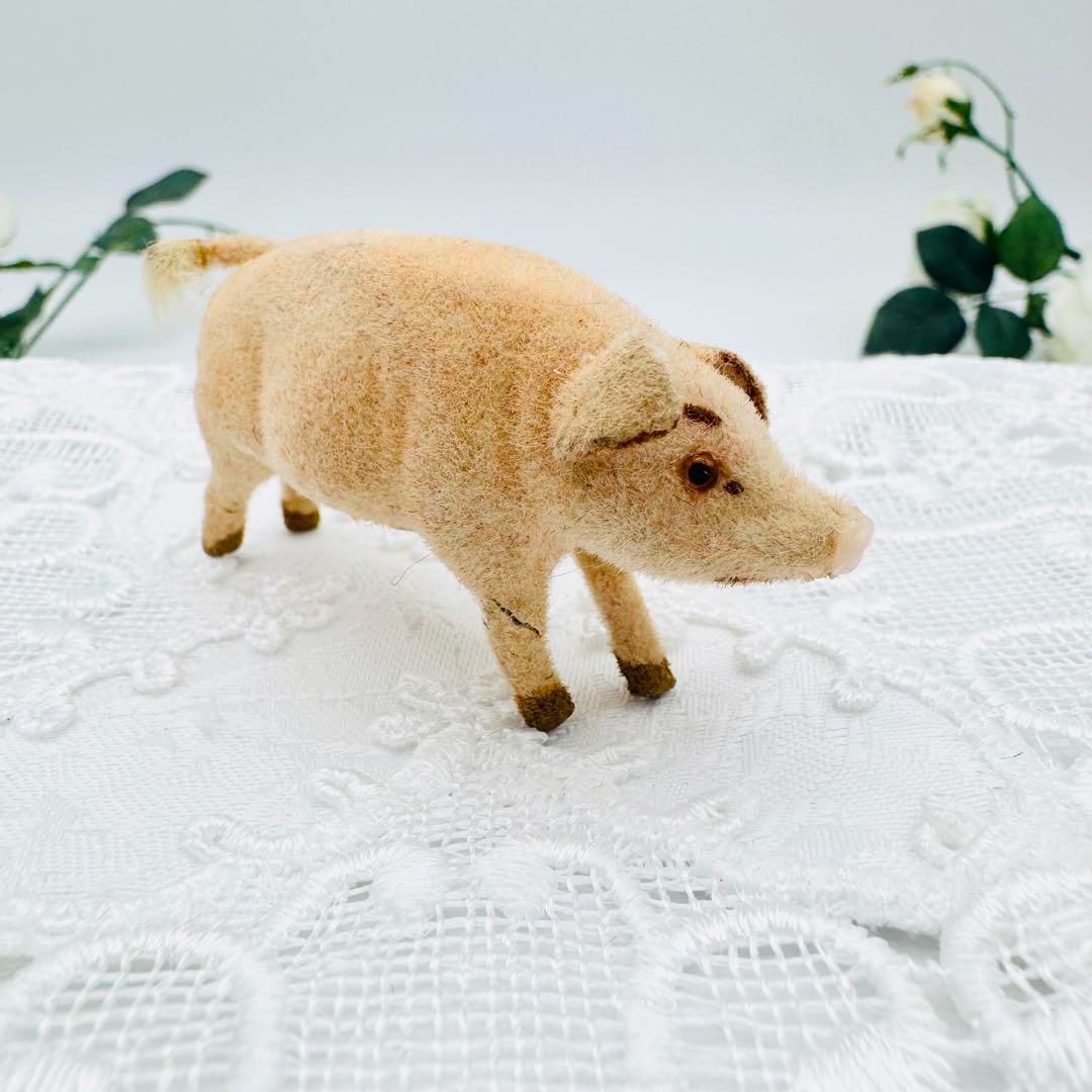 アンティーク ブタ　Kunstlerschutz ワグナー　西ドイツ 送料無料 西ドイツ ワグナー社 「ブタ/豚」 Wagner