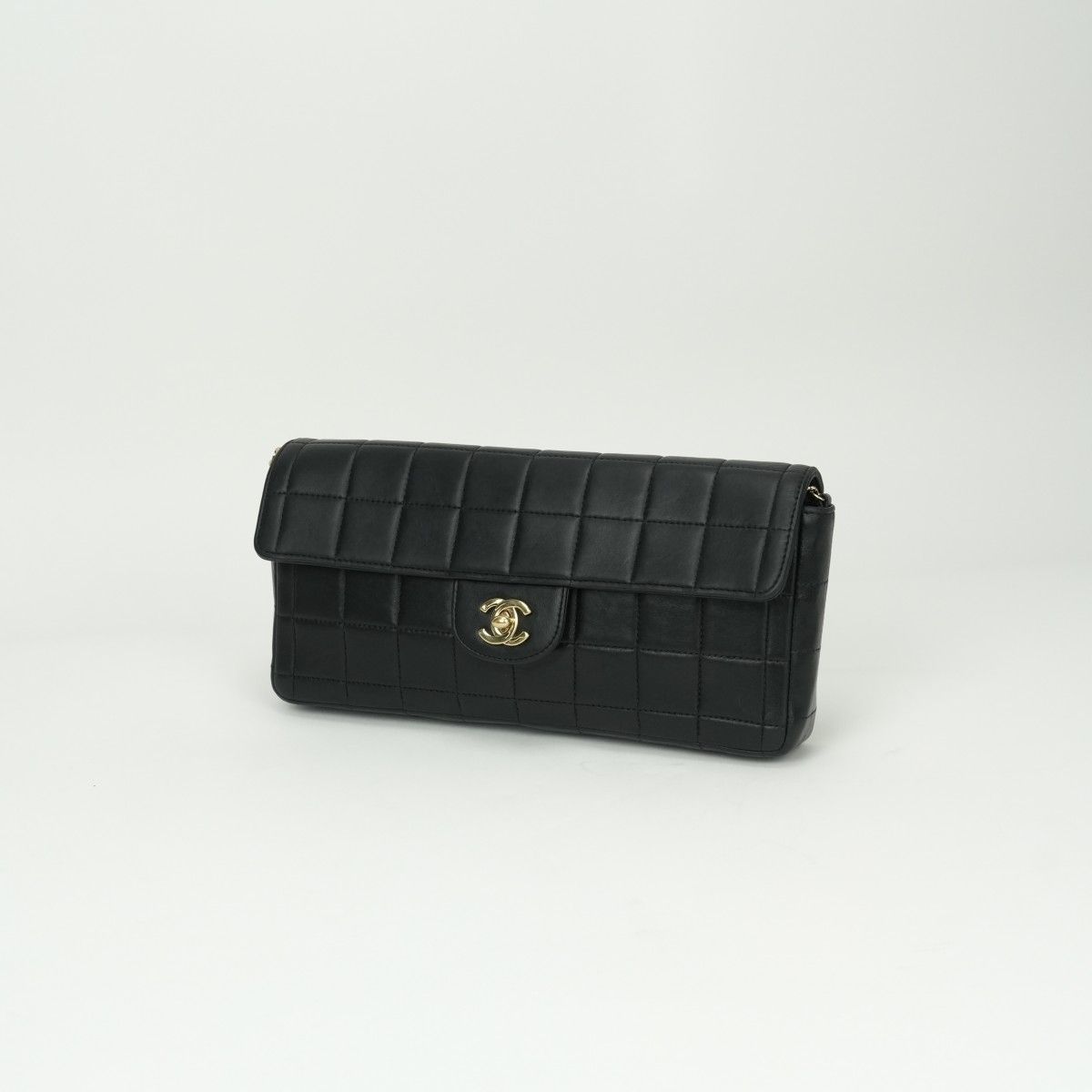 ✨美品✨ CHANEL シャネル キーケース 6連 ラムスキン チョコバー 黒 シャネル CHANEL キーケース チョコバー ブラック 6連フック
