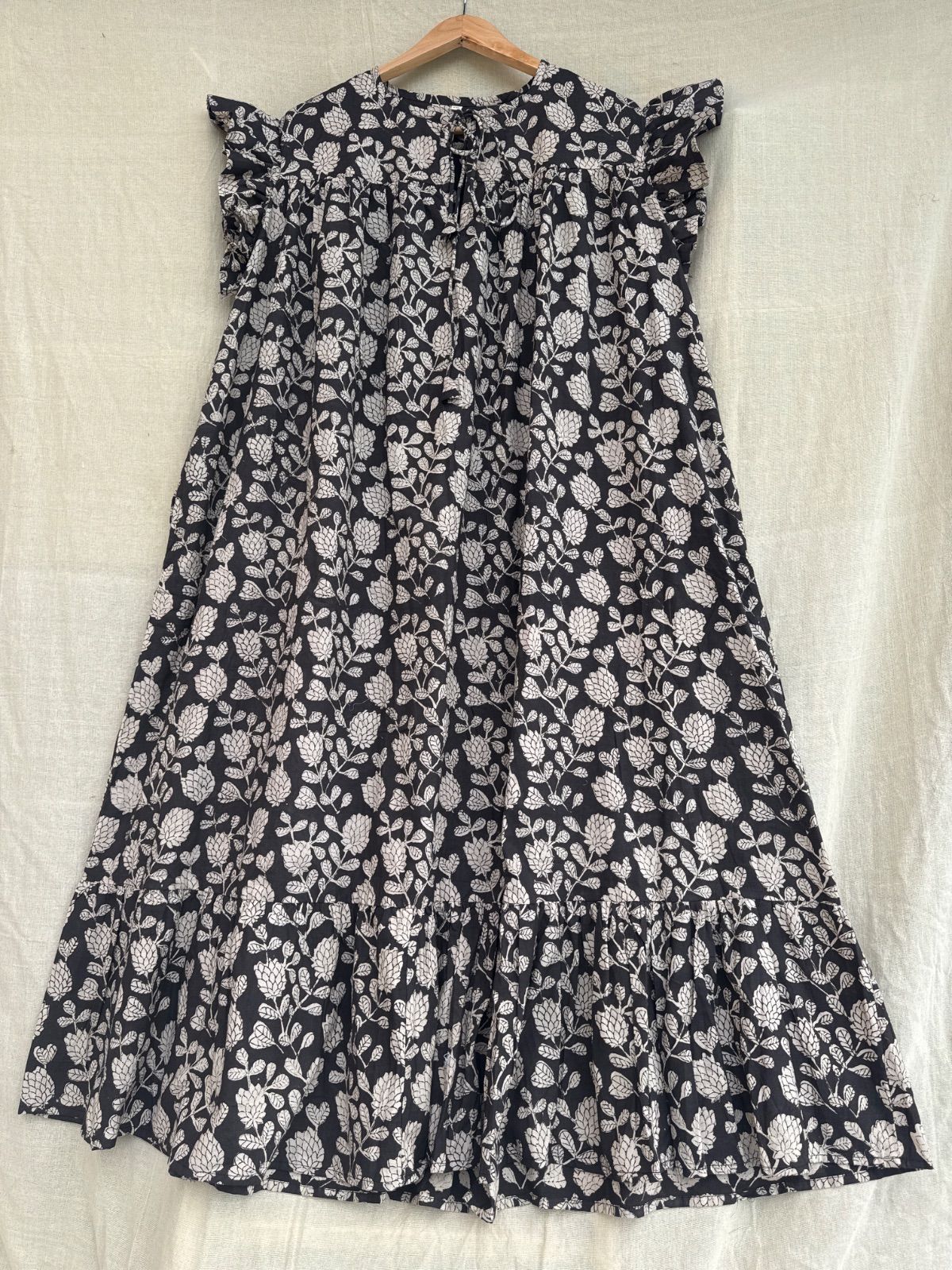 未使用級✨プリーツプリーズ 変形 美チュニック ミニドレスワンピース 黒 ３ L 未使用級✨プリーツプリーズ 変形 美チュニック ミニドレスワンピース