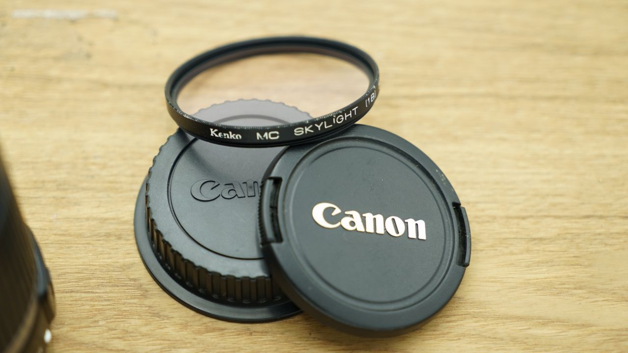 8345 良品 Canon EF-S 55-250mm 4-5.6 IS - カメラ・アウトドア