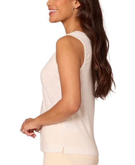 売れ筋商品|||デモクラシー カットソー トップス レディース Petite Notched Scoop-Neck Sleeveless Top Off White 送料無料】 デモクラシー レディース シャツ トップス Women's