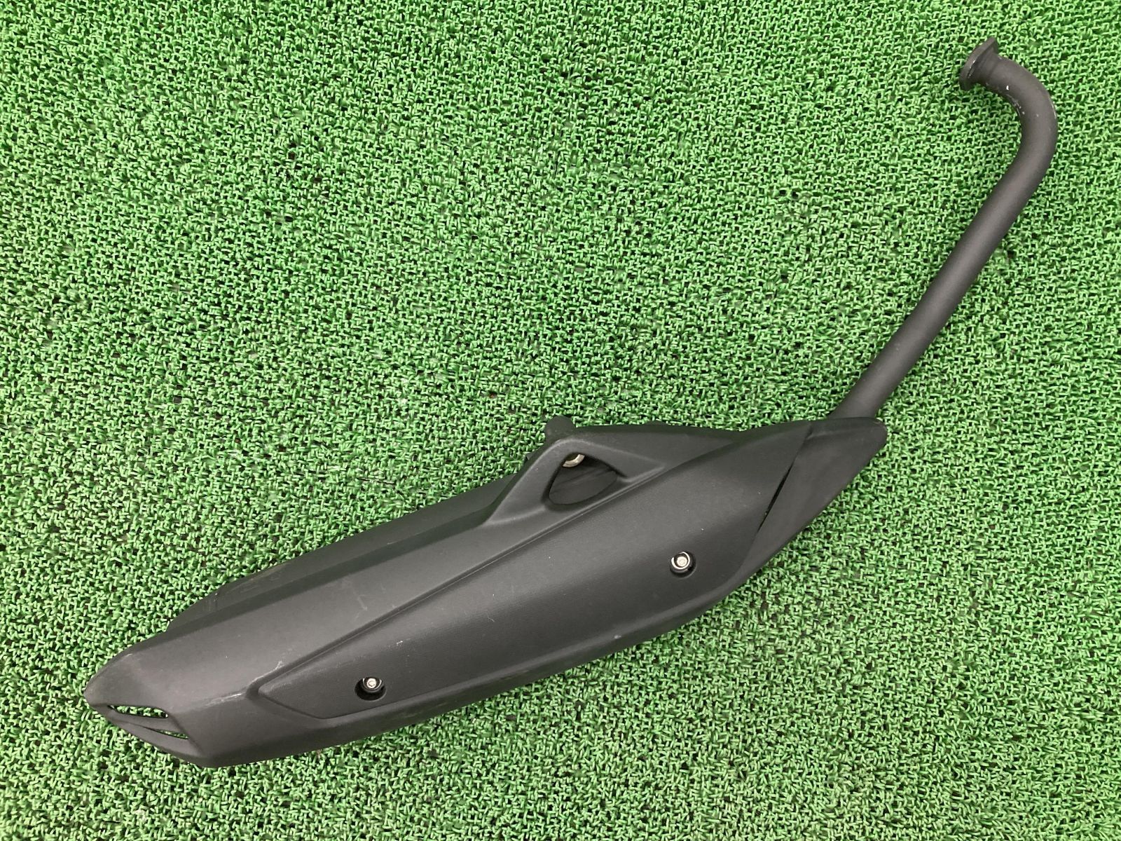 NMAX125 マフラー 2DS ヤマハ 純正 中古 バイク 部品 SE86J ヒートガード コケキズ無し 品薄 希少品 車検 Genuine