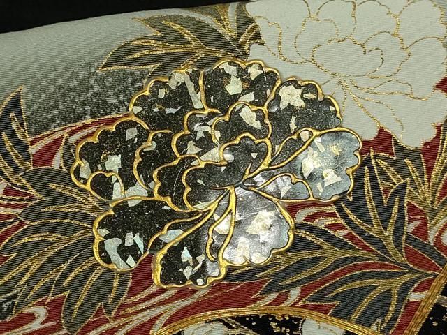 ブランド美品振袖　金駒刺繍　黒　金　吉祥花紋　豪華　正絹　フルセット　成人式 ブランド美品振袖金駒刺繍黒金吉祥花紋豪華正絹フルセット成人式