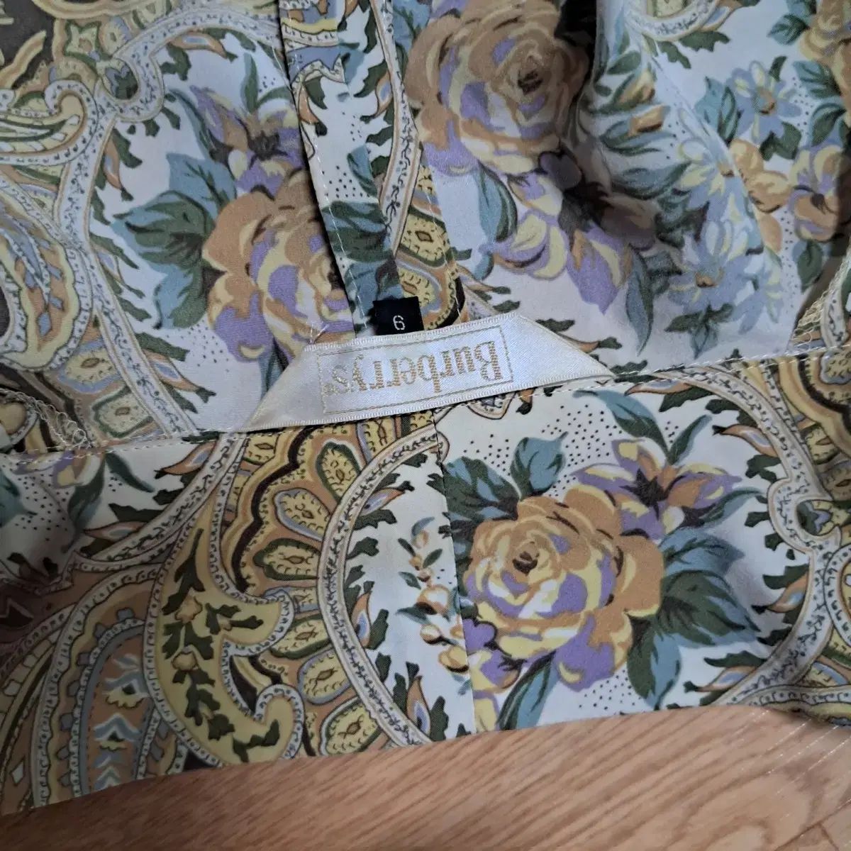日本 BURBERRY