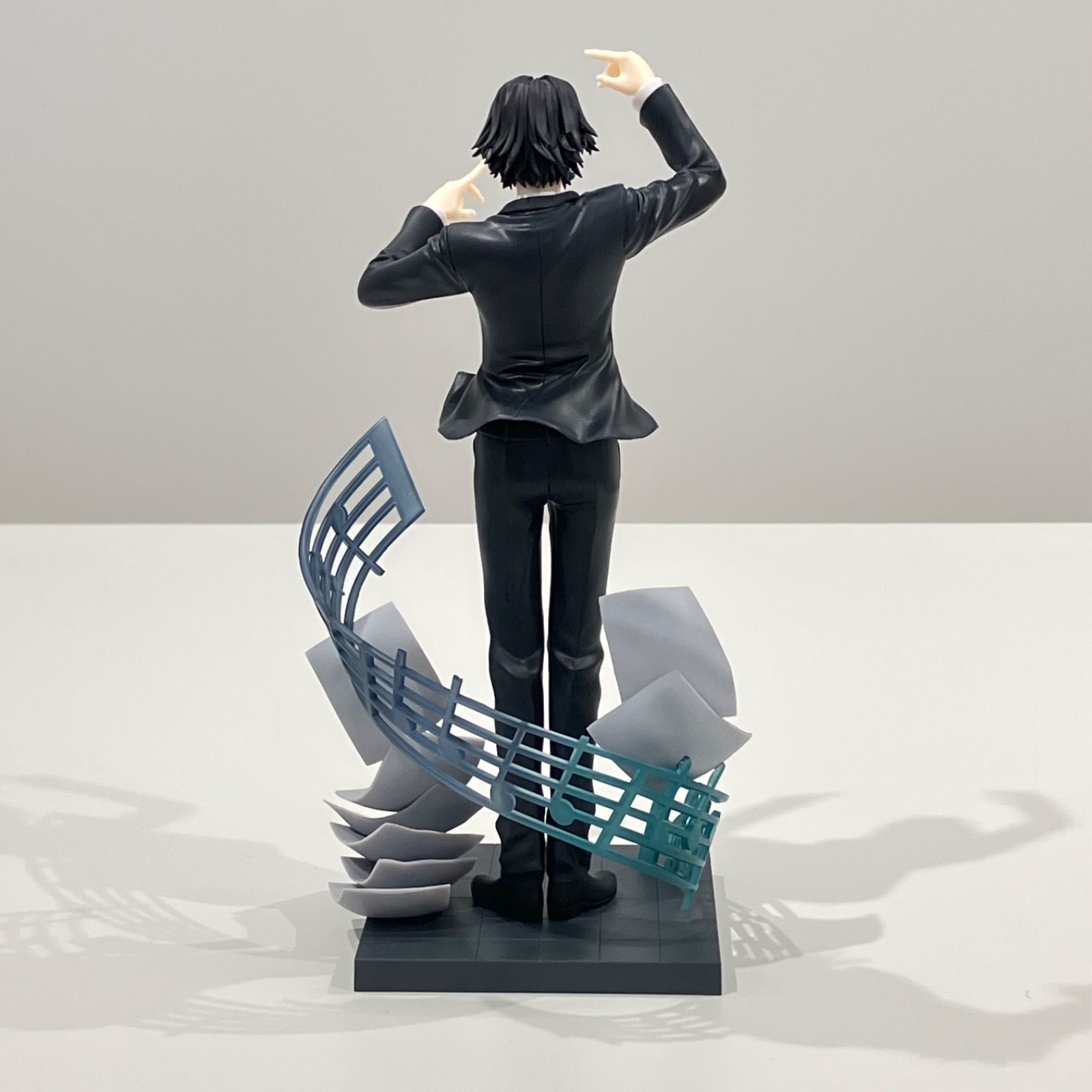 HUNTER×HUNTER クロロ 鎮魂歌 フィギュア 【送料無料】 - メルカリ