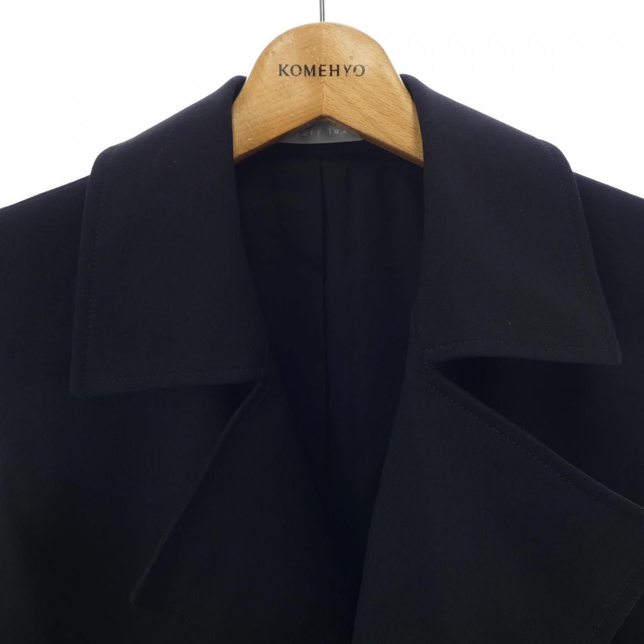 セオリーリュクス Theory