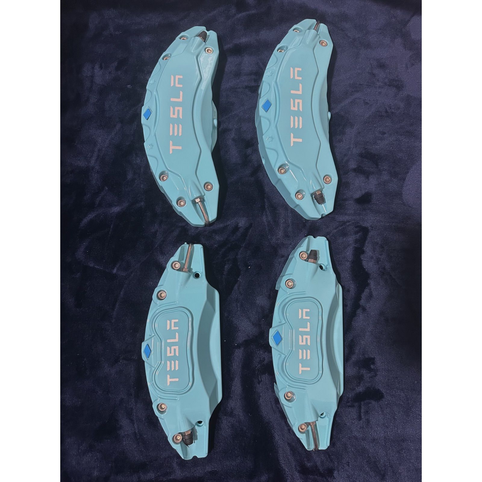 テスラ model 3/Y用 ブレーキキャリパーカバーTiffanyBlue - メルカリ