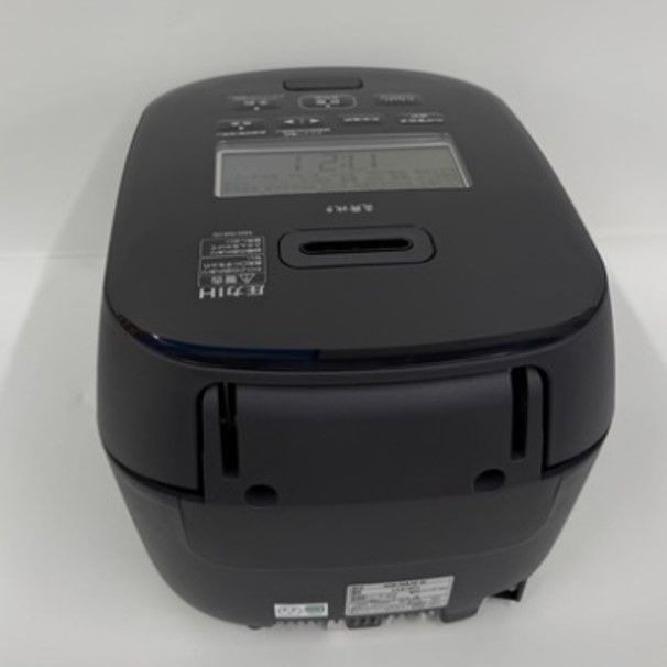 象印 ZOJIRUSHI 圧力IH炊飯ジャー 炎舞炊き 鉄 豪炎かまど釜 5.5合炊き ストレートブラック NW-NA10-BZ 家電量販店 でんきち