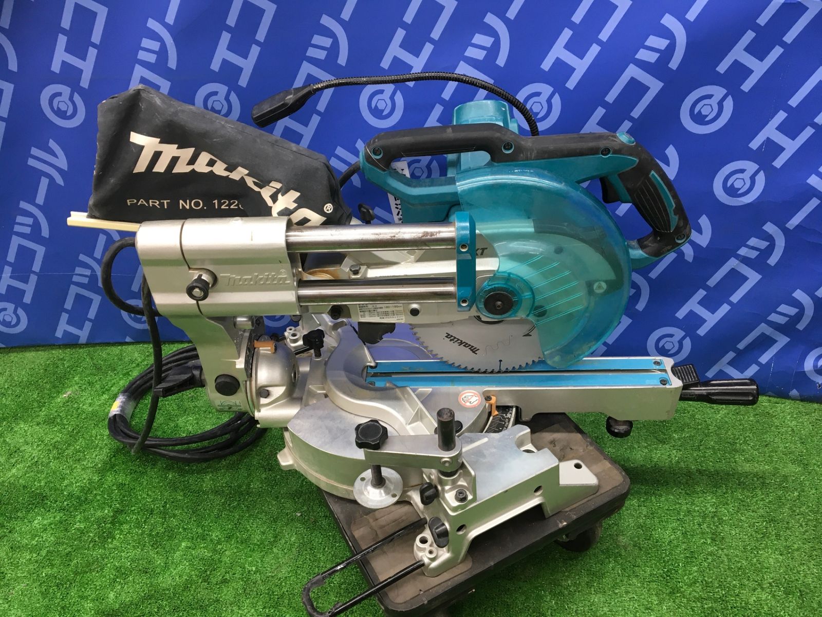 品 Makita|マキタ 190㎜スライド丸ノコ LS0717FL ITHZEZO7SPDS エコツール知立店 M02