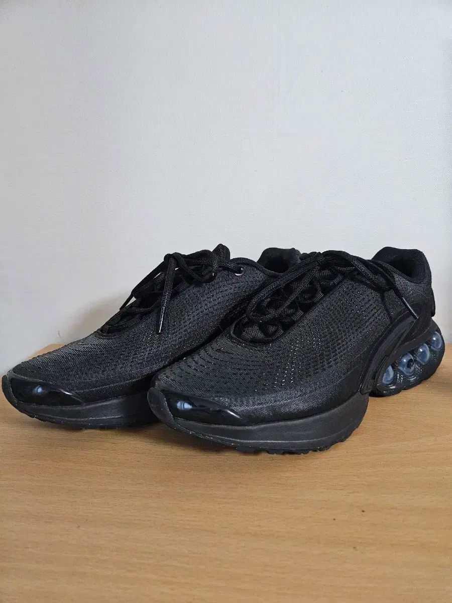 エアマックス Dn オールブラック 27.5サイズ 送料込み