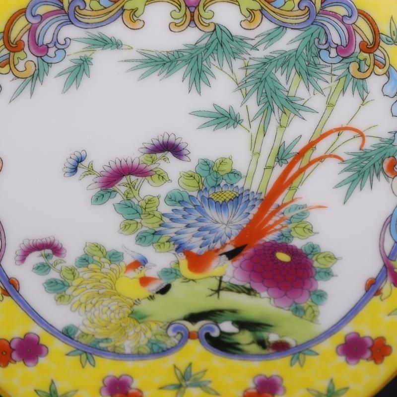 清雍正琺瑯彩花鳥四月抱月扁瓶 景徳鎮 陶磁器 装飾品 現代工芸品美術品 置物 清雍正琺瑯彩花鳥四月抱月扁瓶 景徳鎮 陶磁器 装飾品 現代工芸品