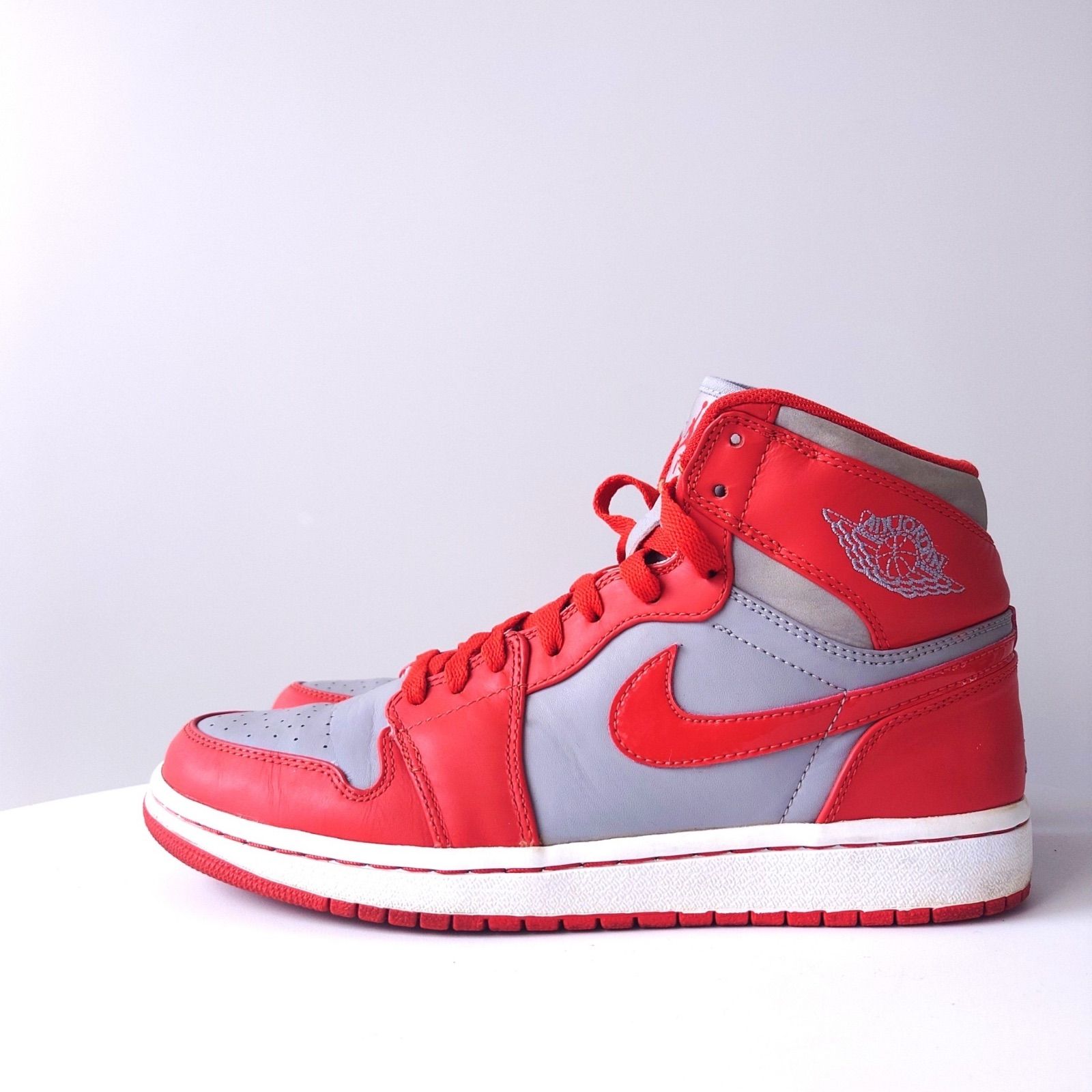 NIKE AIR JORDAN 1 RETRO HIGH ネバタnike