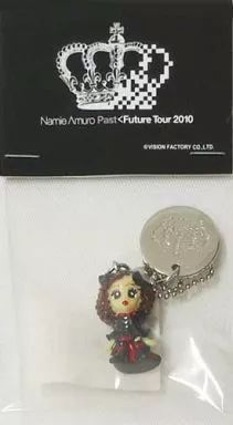 安室奈美恵　フィギュアストラップ まとめ売り 安室奈美恵 フィギュアストラップ② - メルカリ