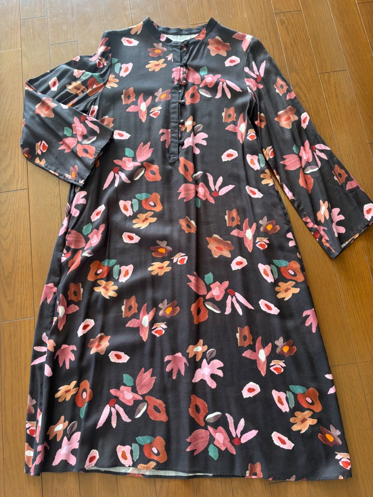 【used】ユナイテッドアローズ　リバティプリントワンピース