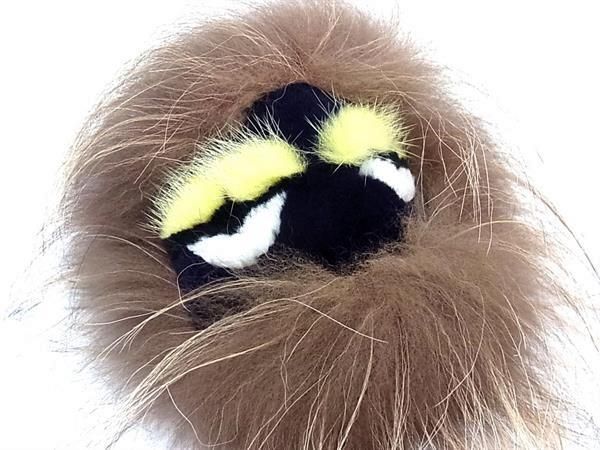 □新品同様□ FENDI フェンディ モンスター バッグバグズ ファー