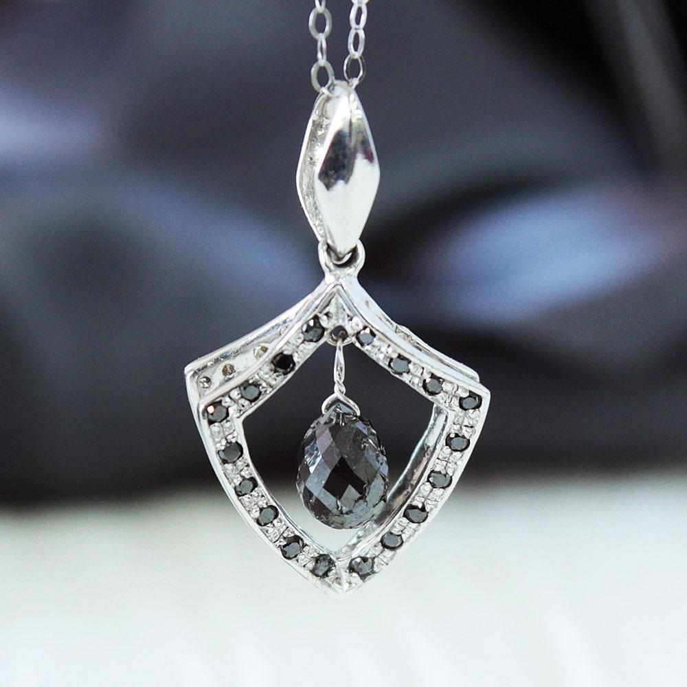 新品　K18　０．７ｃｔ天然　ダイヤモンド　ネックレス　４０ｃｍミミショップはこちら