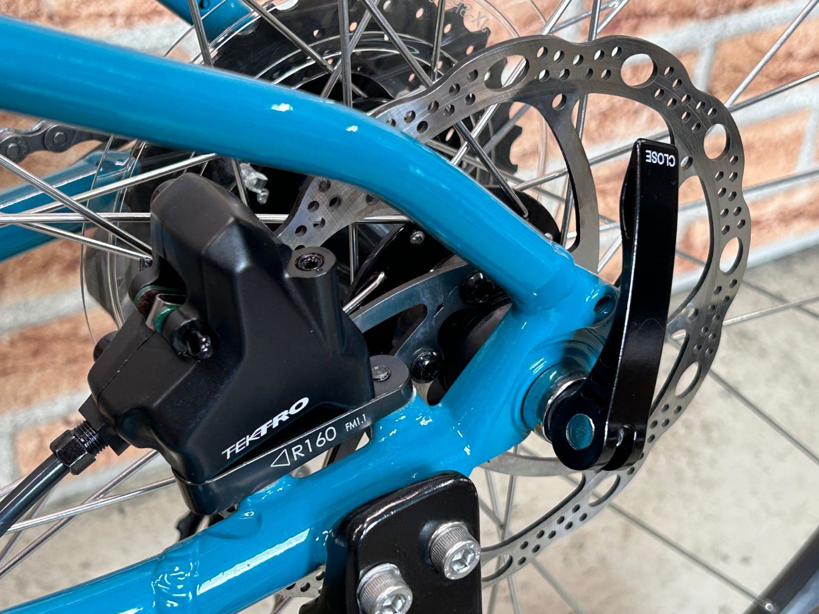 テルスポ イチ推し!! ほぼ未使用!! TREK FX2 DISC Women's Gen3