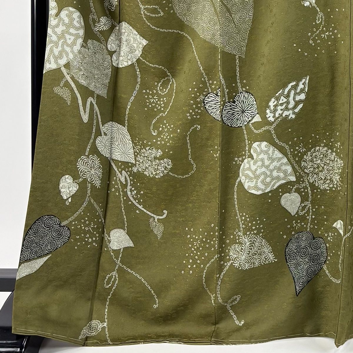 訪問着 身丈170cm 裄丈72cm L 袷 霜鳥忍 落款 葉柄 とんぼ 鶯色 正絹