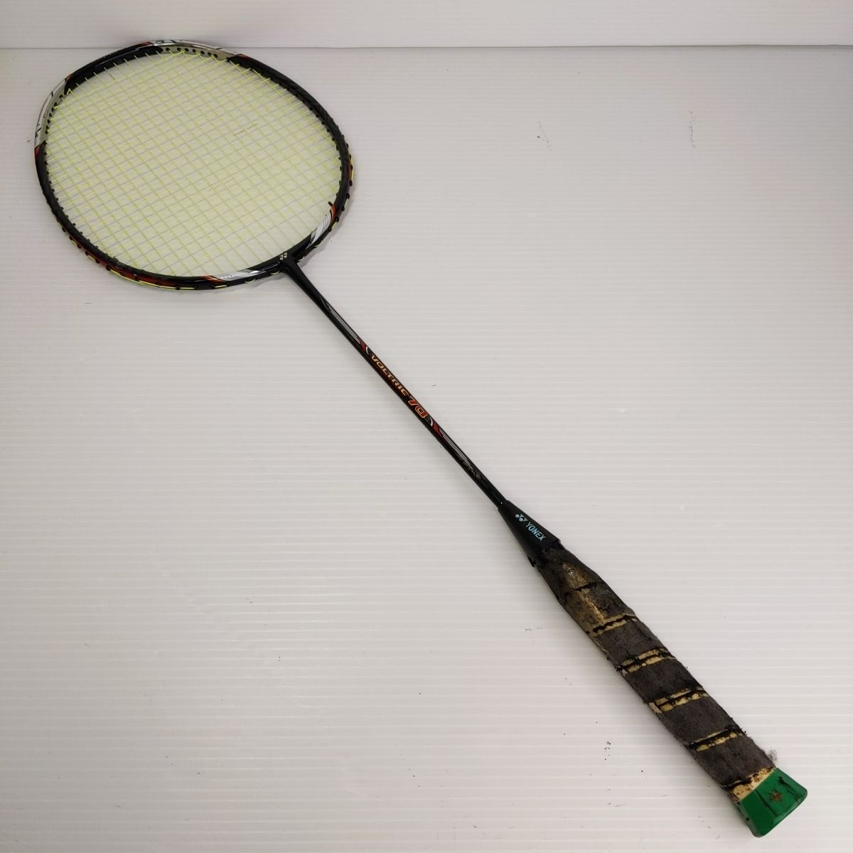 【極美品】YONEX ヨネックス ボルトリック70 Etune 3UG5 極美品】YONEX ヨネックス ボルトリック70 Etune 3UG5 YONEX VOLTRIC70