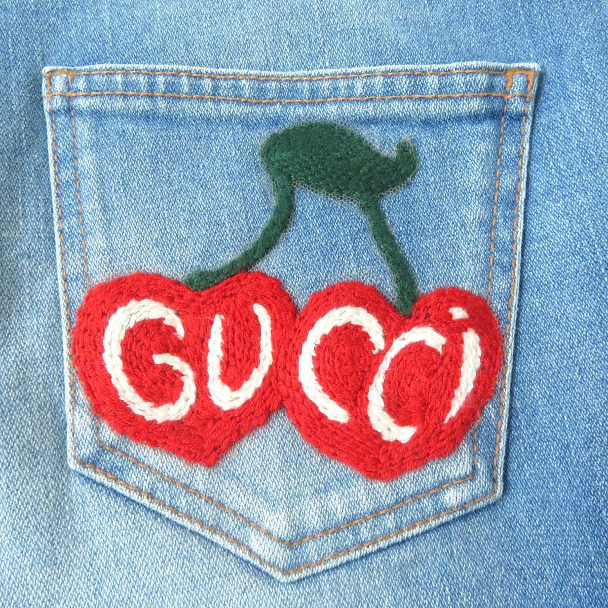 GUCCI クリアランス チェリー刺繍 デニムショートパンツ 26 Vtg GUCCI