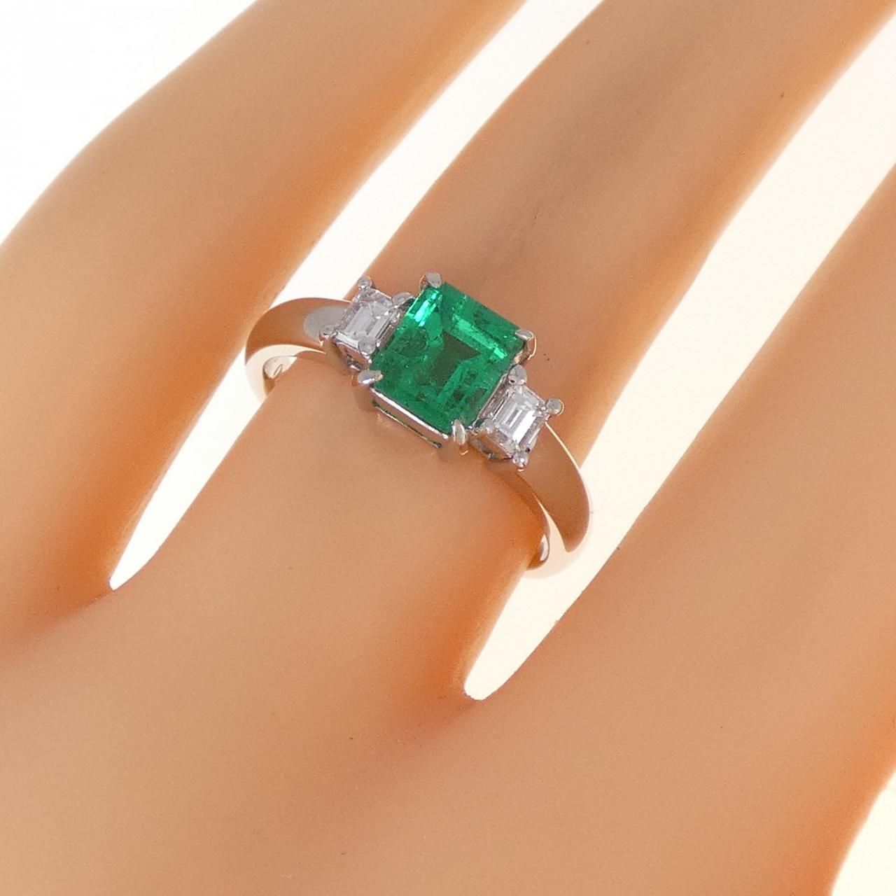 PT900 エメラルド リング 0.95CT - メルカリ 