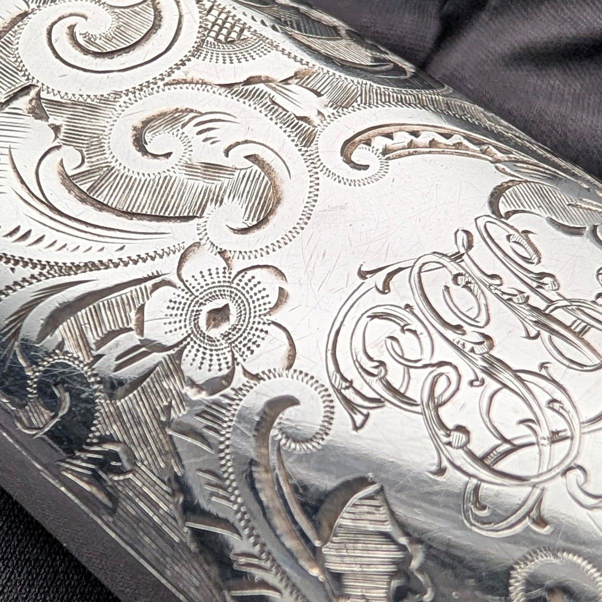 1903年 英国アンティーク 純銀製 シャトレーン メガネケース 80 g Levi Salaman