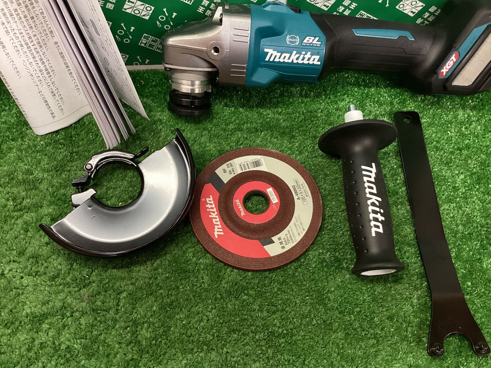 makita マキタ 125㎜40v充電式ディスクグラインダ 本体のみ GA018GZ ITOU5PPAY8BC