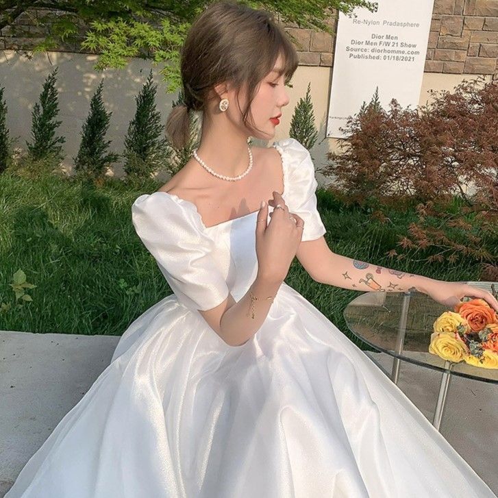 プリンセスウェディングドレス ホワイト エレガント 長い丈 綺麗