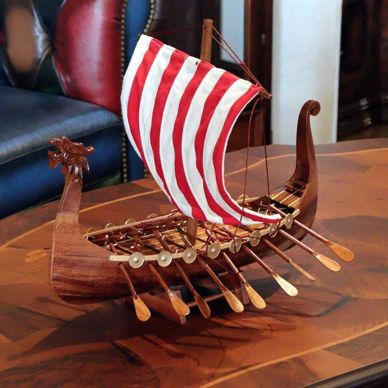 帆船  ヴァイキング ガレオン船 ドラッカー  船 艦 フリゲート艦 帆船 ヴァイキング ガレオン船 ドラッカー 船 艦 フリゲート艦 - メルカリ