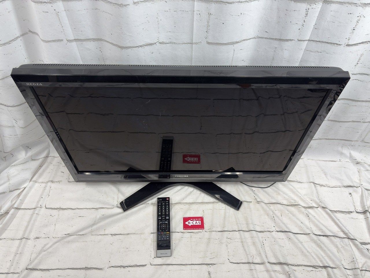 TOSHIBA 東芝 37型 フルハイビジョン液晶テレビ REGZA 37R1