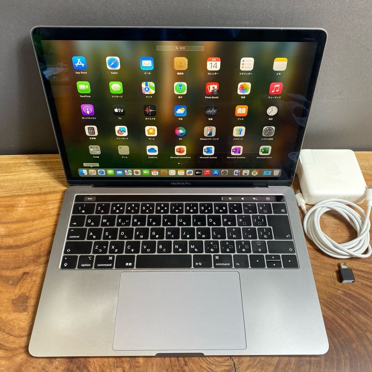 美品］Apple MacBook Pro 13inch 2019/Core i5 2.4GHz/16GB/SSD512GB 