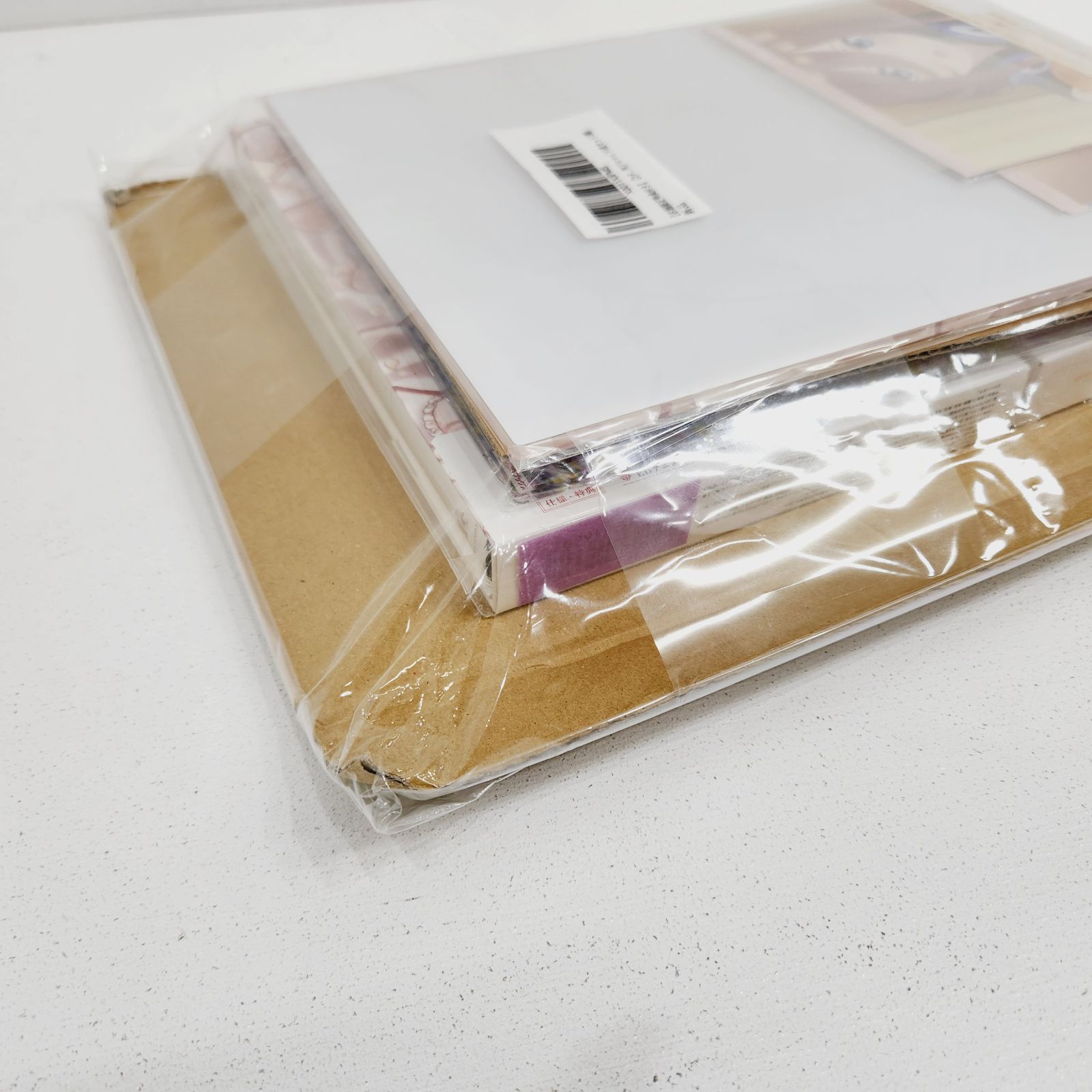 B5サイズアクリルスタンド＆場面写L判ブロマイド5枚セット