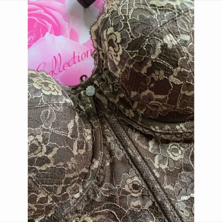 シャンデールスリーインワンモカブラウンE75