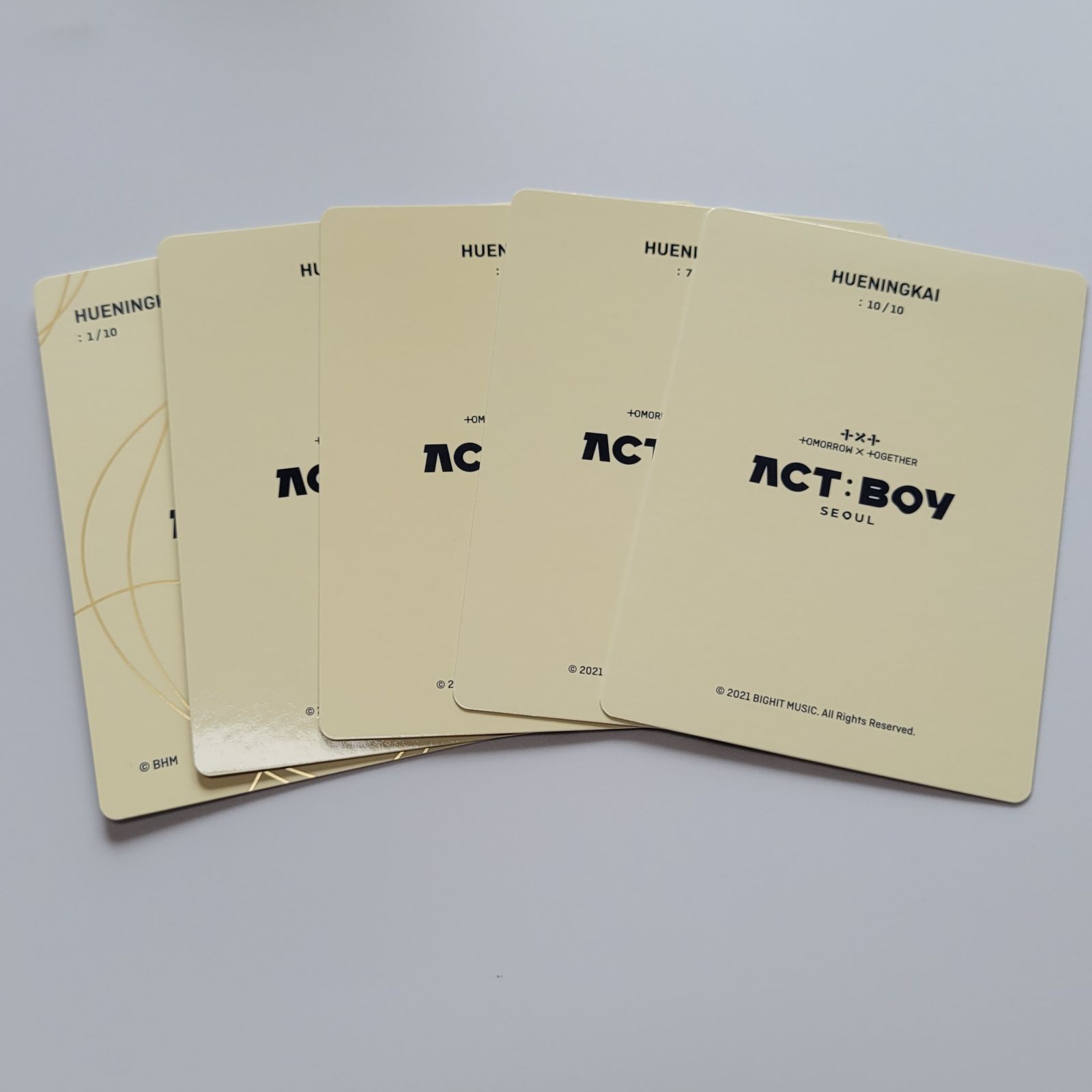 TXT ACT BOY ヒュニンカイ トレカ+storksnapshots.com