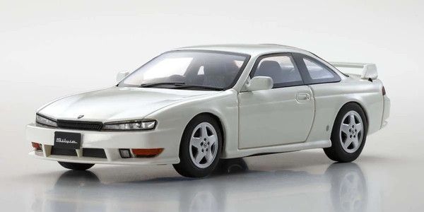 S13シルビアk's後期 純正 プラモデル 完成品 | hartwellspremium.com