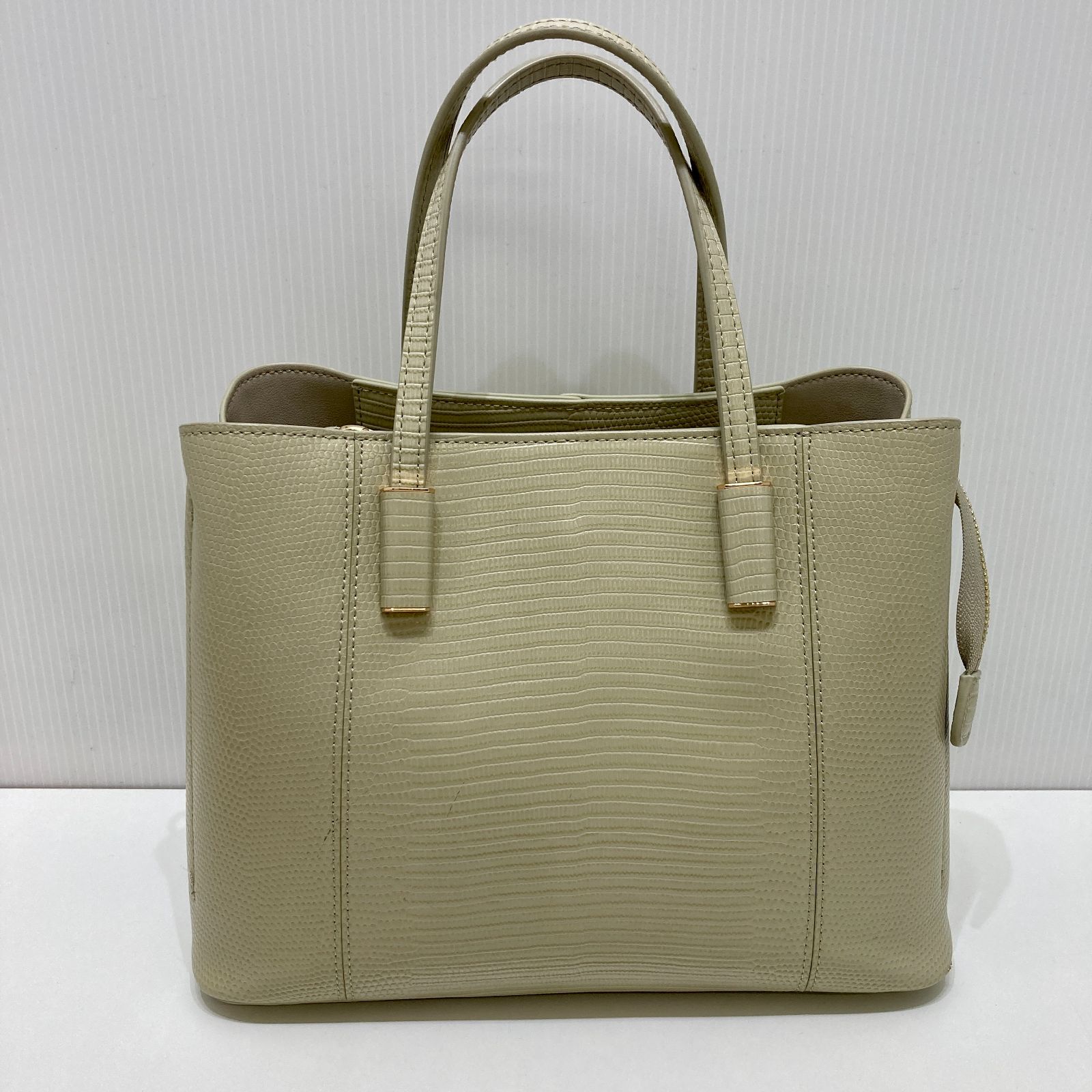DIANA ダイアナ 2WAYバッグ リザード型押し サンドベージュ