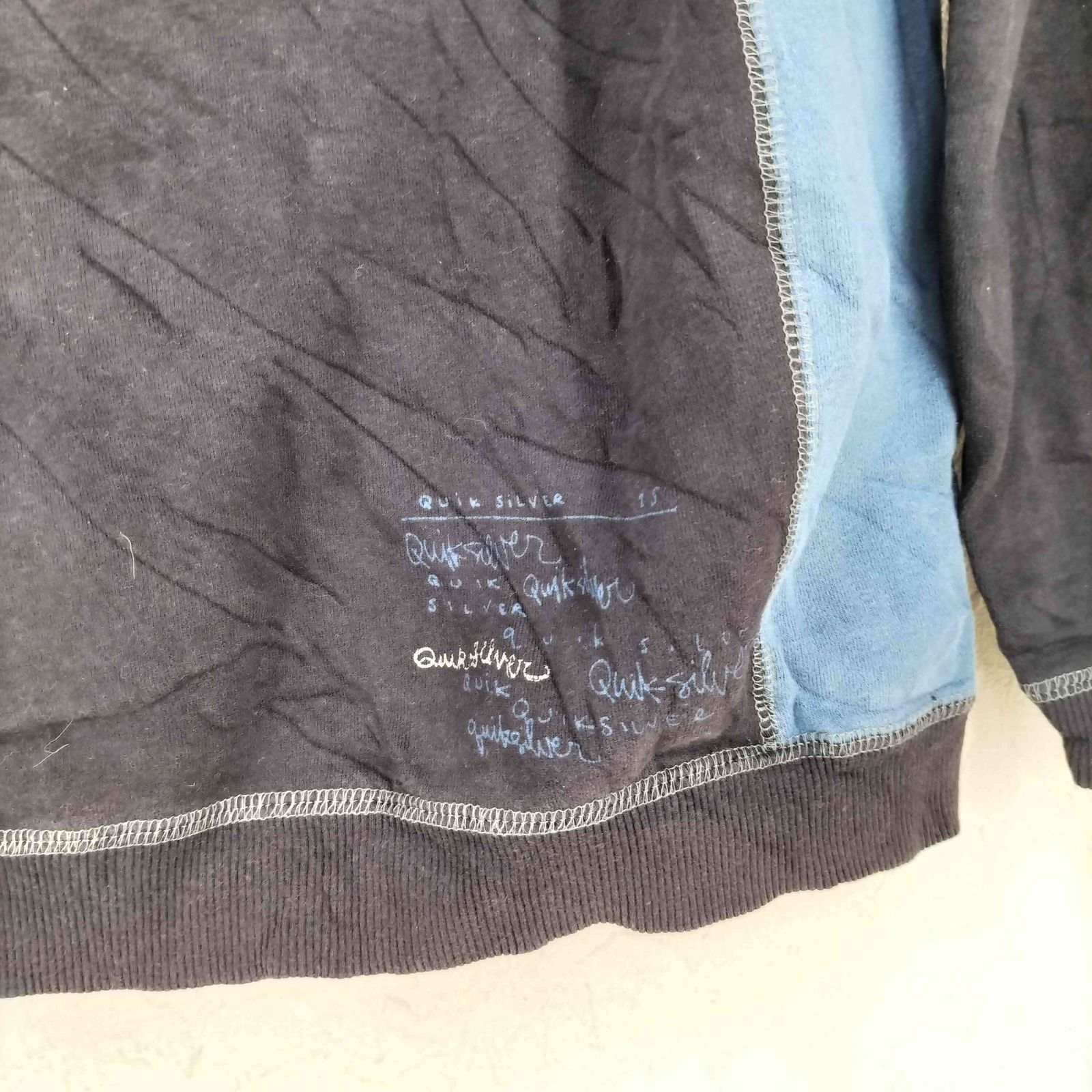 クイックシルバー Quiksilver 90-00s ロゴパッチデザイン バイカラー 