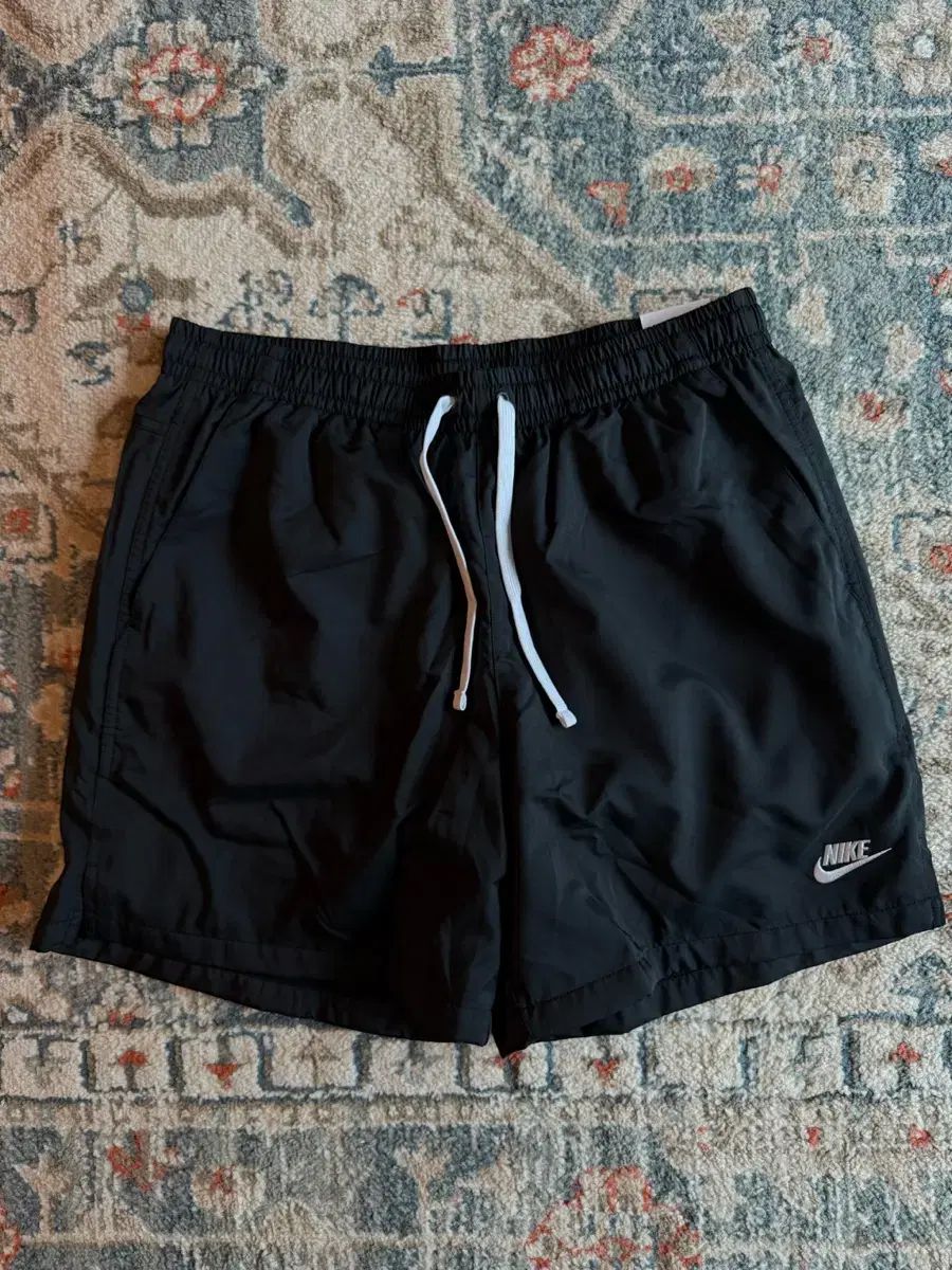 Nike ナイキ ウーブン フロー ハーフパンツ L