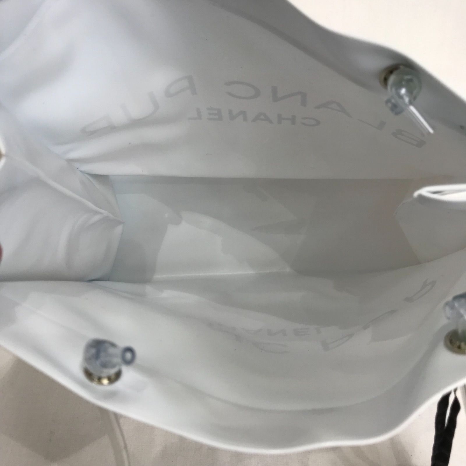 シャネルその他12 CHANEL BLANC PUR ノベルティバッグ - メルカリ