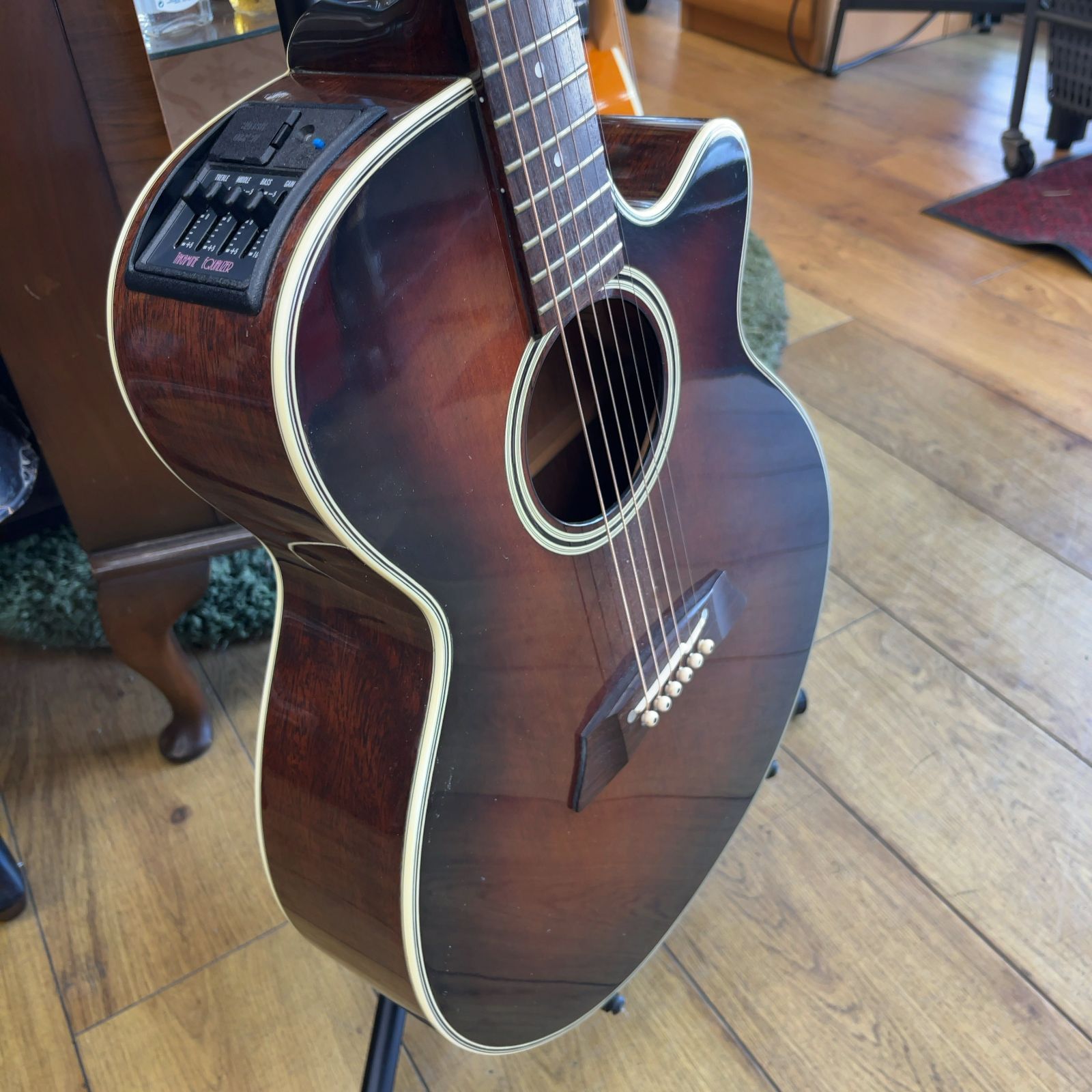 TAKAMINE タカミネ エレアコ アコースティックギター PT-106
