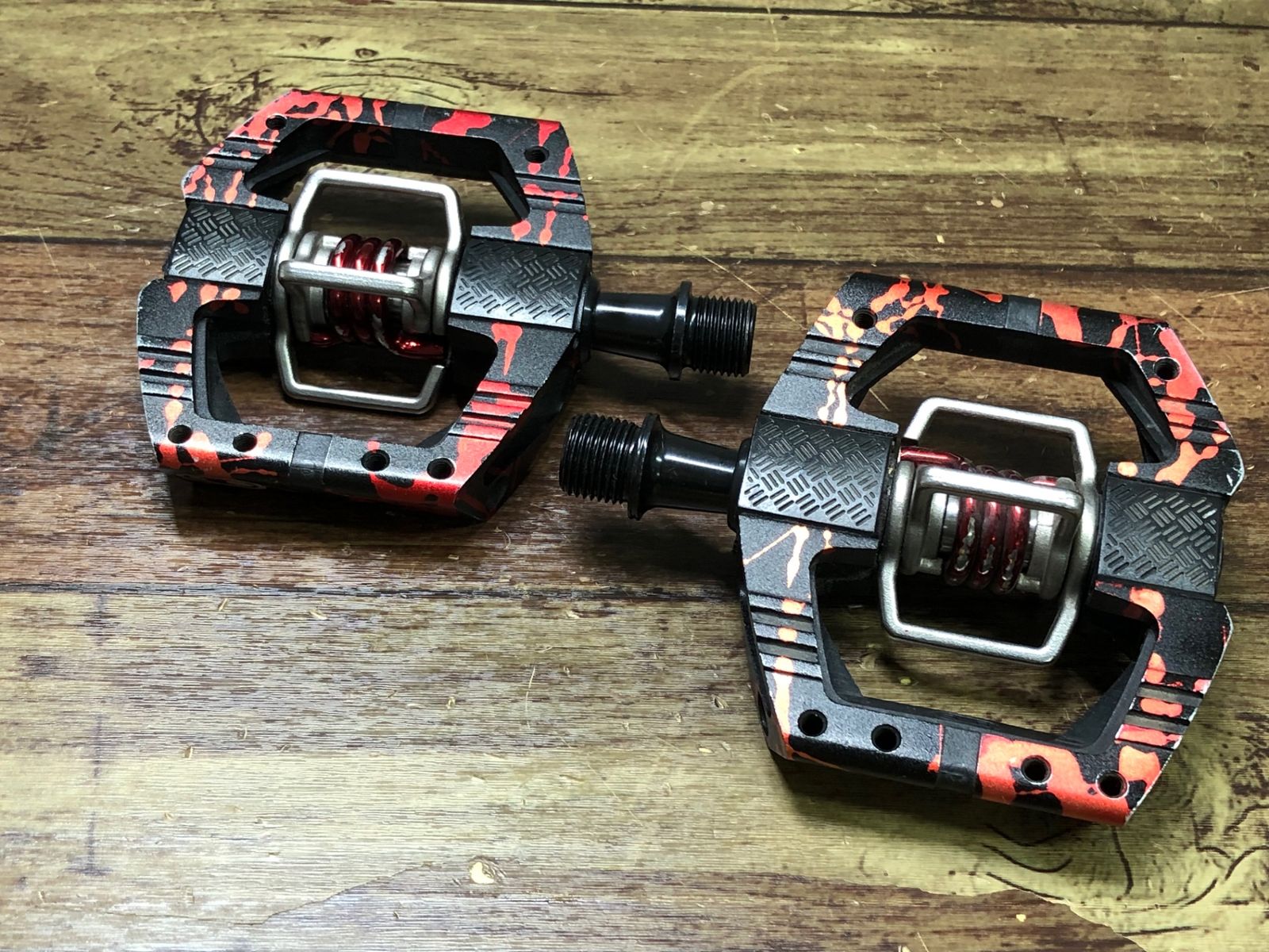 JK261 クランクブラザース