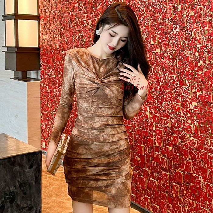 胸元ギャザー 長袖ショートタイトワンピース