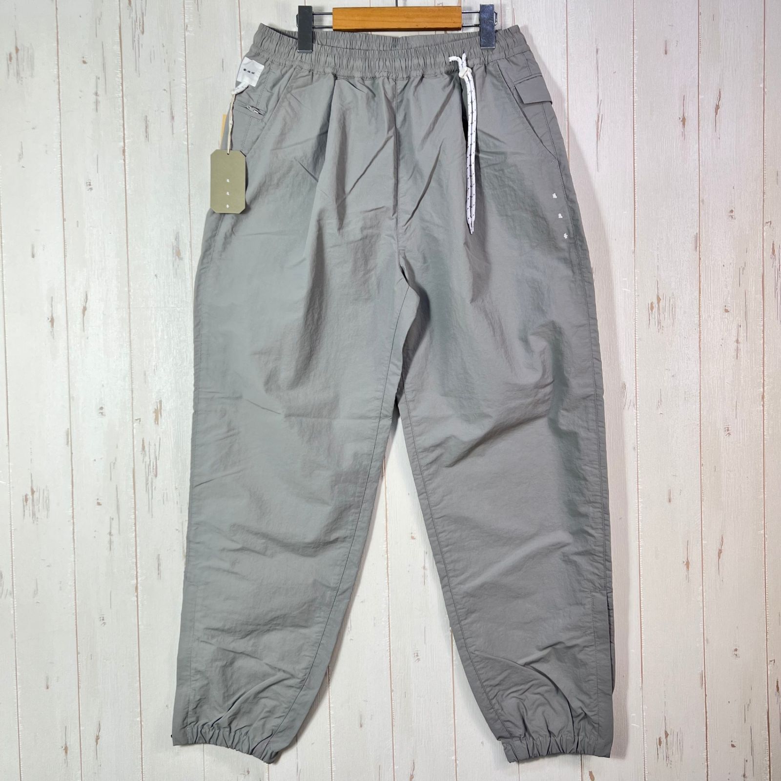 Unisex 3 グレー系 迷迭香 マンネンロウ ナイロン ハーベスト トレーナー NYLON HARVEST TRAINER ナイロン ウェア ボトムス ロングパンツ ウィンドシェル z00053716 ウィンドシェル ロング