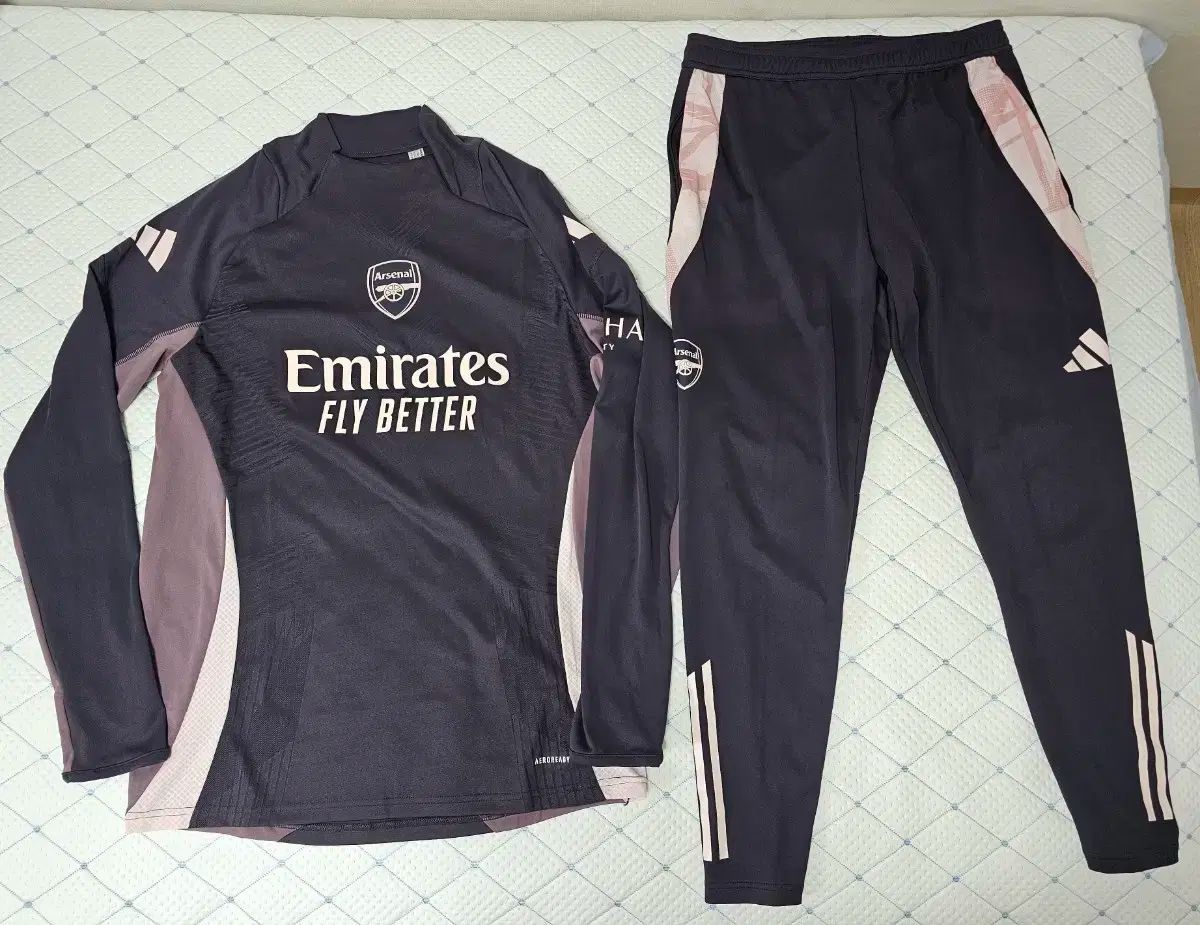 adidas アディダス リバプール プラクティスシャツ 希少】アディダスx