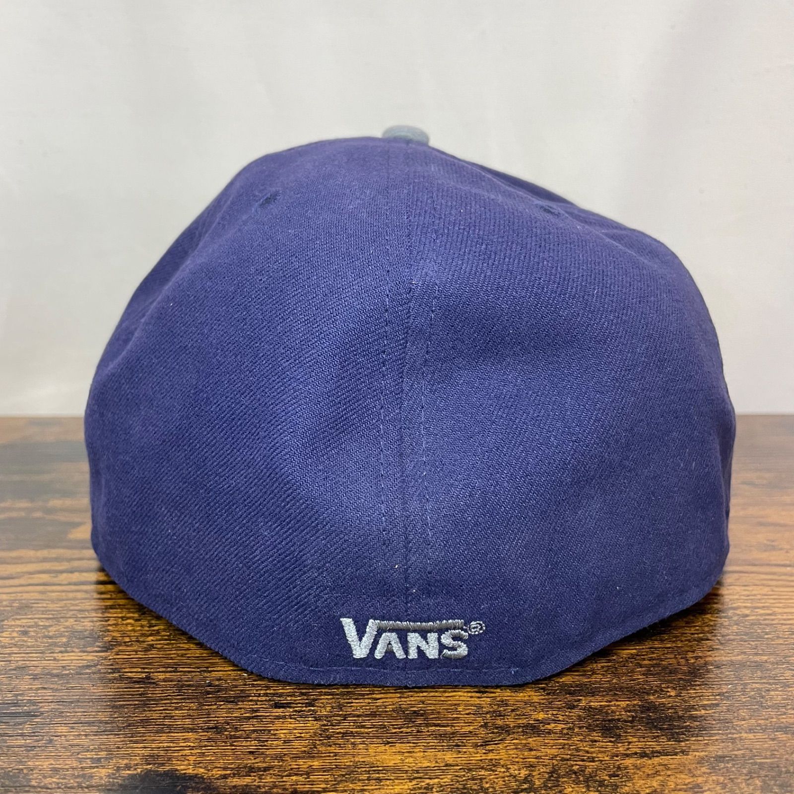 L-76 ニューエラ VANS バンズ パープルネイビー×グレー ロゴ キャップ