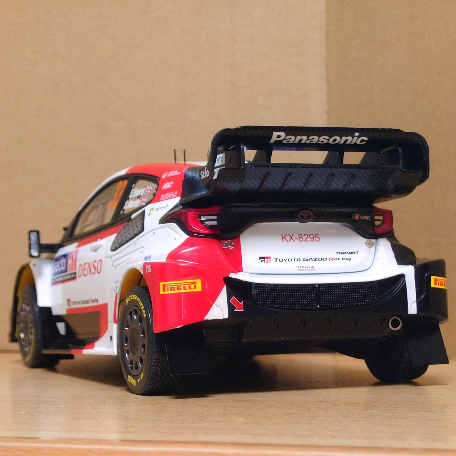 1/18 トヨタ GRヤリス Rally1 2023サファリラリー優勝 #17 S