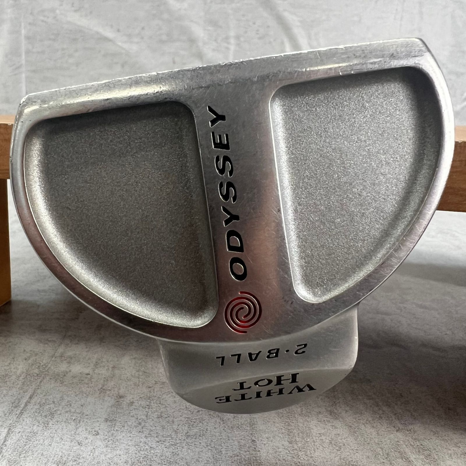 オデッセイ　ホワイトホット　2ボール　レディースゴルフパター　スチール　右利き用　PT　ネオマレット型　ODYSSEY　WHITE HOT　2･BALL オデッセイ ホワイトホット 2ボール レディースゴルフパター