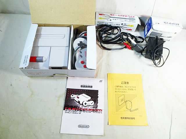ファミコン FC NEW ニューファミコン AVケーブル AC アダプター セット