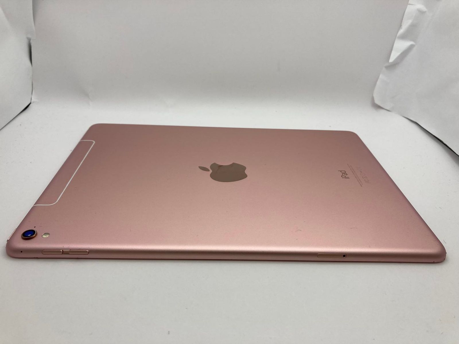 iPad Pro 9.7インチ 32GB ローズゴールド - SIMフリー・バッテリー95